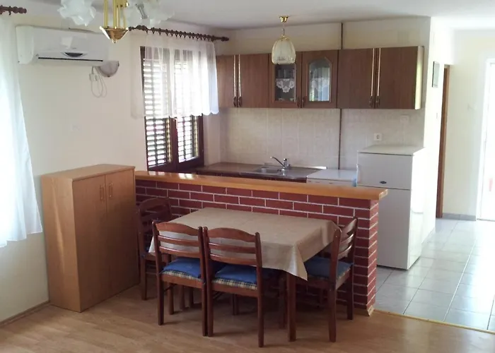 Appartement Kendel 2 *